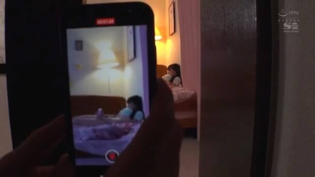 SSIS 127 Ngintip Adik Lagi Onani di Kamar